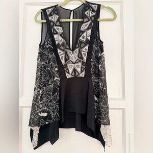 BCBGMAXAZRIA Runway blouse XS